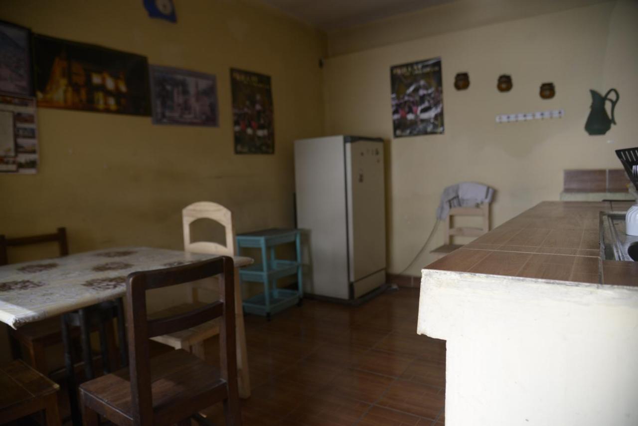 Homestay Jorge, סוקרה מראה חיצוני תמונה